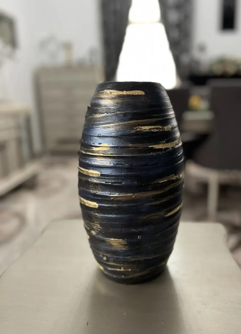 Vază modernă din ceramică neagră Nocturne-Ceramică Marginea